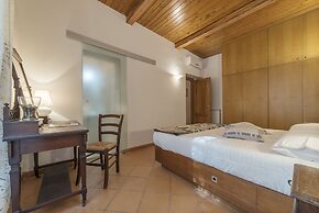 Villa Borghese Roomy Flat