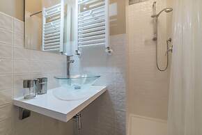 Villa Borghese Roomy Flat