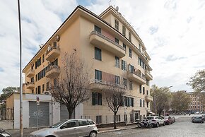 Gianicolense Green Apartment