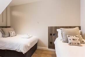 City Apartments Monkbar Mews