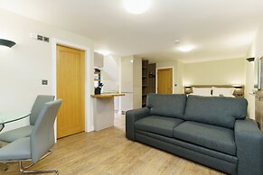 City Apartments Monkbar Mews