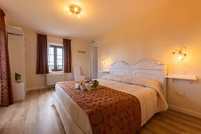 Casale in Collina
