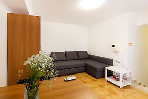 Palermo Ariosto Studio