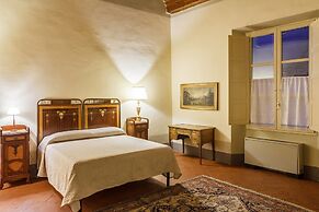 Dimora Storica Palazzo Puccini LSM