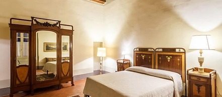 Dimora Storica Palazzo Puccini LSM