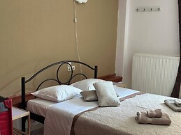 Luxury City Center Apartment