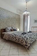 Luxury City Center Apartment