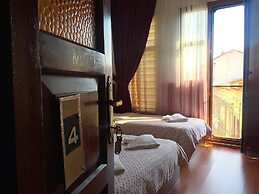 Saatli Konak Pansiyon