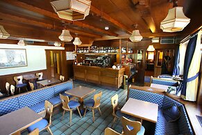 Hotel Biancaneve
