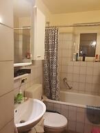 Lakeside Smoker Apartment FDH