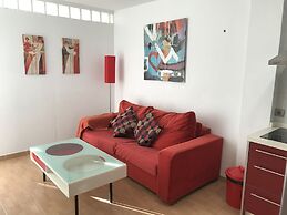 Corona central location mini penthouse