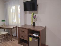 Hotel J&E by Serranillo