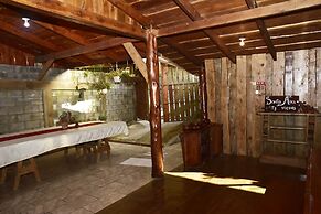 Santa Ana City Views Breathtaking Chalet