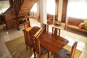 Santa Ana City Views Breathtaking Chalet