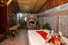 Santa Ana City Views Breathtaking Chalet