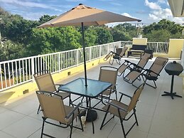 4BR Townhouse 320 by Ideal Experience VR