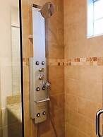 4BR Townhouse 320 by Ideal Experience VR