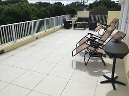 4BR Townhouse 320 by Ideal Experience VR