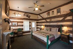 Gruene River Hotel & Retreat