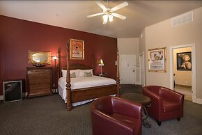 Gruene River Hotel & Retreat