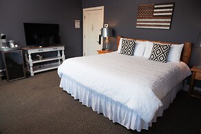 Gruene River Hotel & Retreat