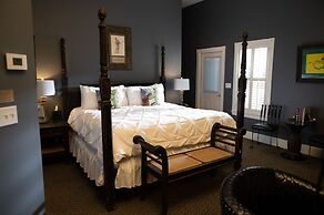 Gruene River Hotel & Retreat