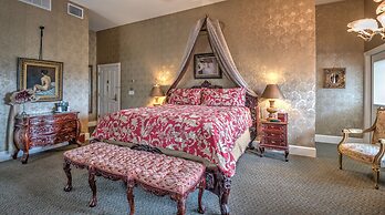 Gruene River Hotel & Retreat