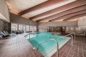 Jasper Inn & Suites by INNhotels