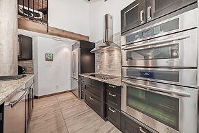 Jasper Inn & Suites by INNhotels