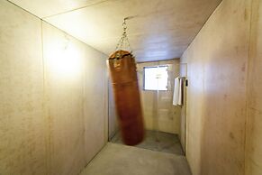 Zero Box Lodge Porto