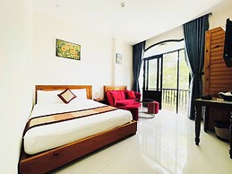 Sunshine Beach Da Nang