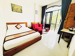 Sunshine Beach Da Nang