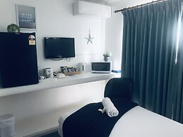 Ocean Breeze Motel