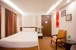 Dinh Hotel