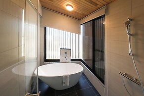 SkyeBay Club