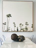 Staying Places - The Avenue