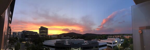 Staying Places - The Avenue