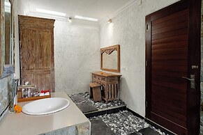Pratiwi Ubud Villa