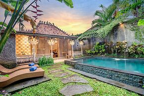 Pratiwi Ubud Villa