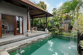 Pratiwi Ubud Villa