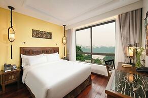 LUCIEN HANOI LAKESIDE HOTEL & ROOFTOP