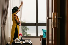 LUCIEN HANOI LAKESIDE HOTEL & ROOFTOP