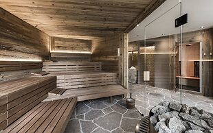 Presulis Hideaway Apartments & Restaurant