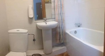 Go BCN Hi Sants - Hostel