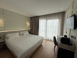 Playa de Foz Hotel & Spa by gaiarooms