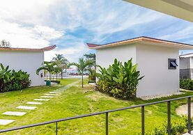 La Plage Resort & Beach Club