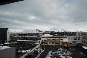 R13 - A Townhouse Hotel