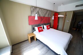 ibis Weihai Oriental New Ground  Hotel