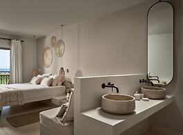 The Bay Hotel & Suites