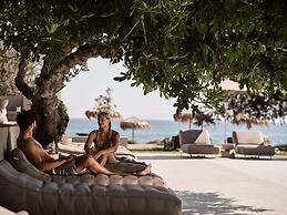 The Bay Hotel & Suites